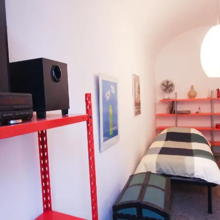 Apartment Niccolini 6 - Cozy Flat Nearby Center