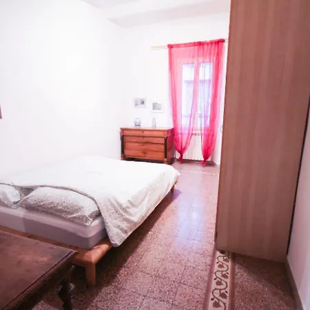 Niccolini 6 - Cozy Flat Nearby Center Floransa