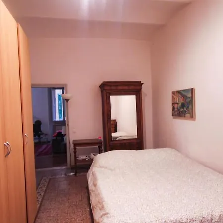 Niccolini 6 - Cozy Flat Nearby Center Daire Floransa