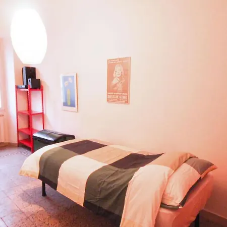 Daire Niccolini 6 - Cozy Flat Nearby Center Floransa